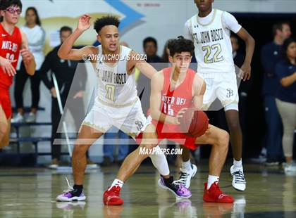 Thumbnail 1 in Mater Dei vs. St. John Bosco photogallery.