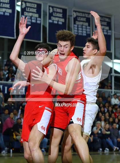 Thumbnail 2 in Mater Dei vs. St. John Bosco photogallery.