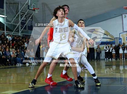 Thumbnail 3 in Mater Dei vs. St. John Bosco photogallery.