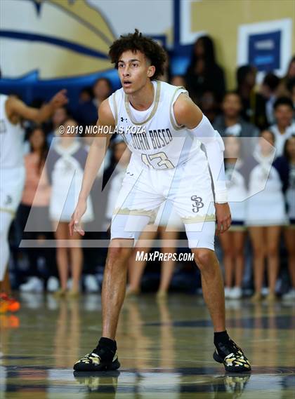 Thumbnail 3 in Mater Dei vs. St. John Bosco photogallery.