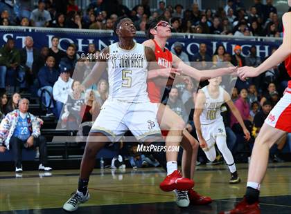Thumbnail 2 in Mater Dei vs. St. John Bosco photogallery.