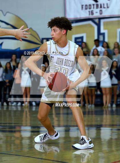 Thumbnail 1 in Mater Dei vs. St. John Bosco photogallery.