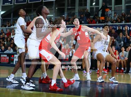 Thumbnail 1 in Mater Dei vs. St. John Bosco photogallery.