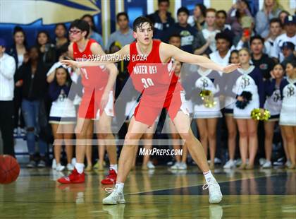 Thumbnail 2 in Mater Dei vs. St. John Bosco photogallery.