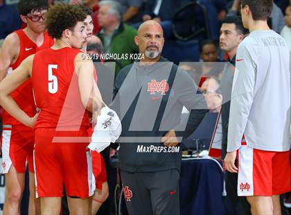 Thumbnail 3 in Mater Dei vs. St. John Bosco photogallery.
