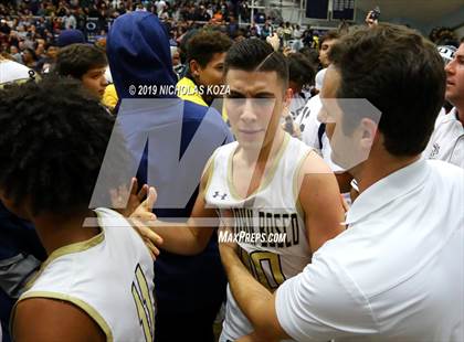 Thumbnail 2 in Mater Dei vs. St. John Bosco photogallery.