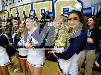 Thumbnail 3 in Mater Dei vs. St. John Bosco photogallery.