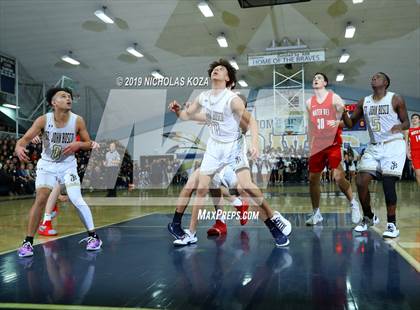 Thumbnail 1 in Mater Dei vs. St. John Bosco photogallery.