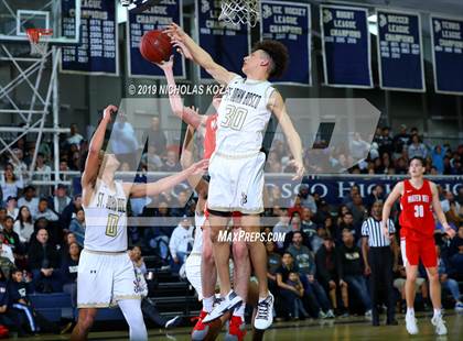 Thumbnail 1 in Mater Dei vs. St. John Bosco photogallery.