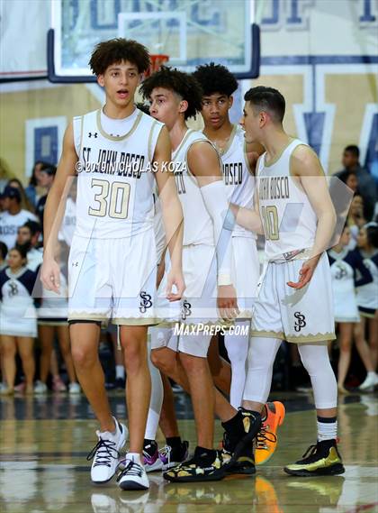 Thumbnail 3 in Mater Dei vs. St. John Bosco photogallery.