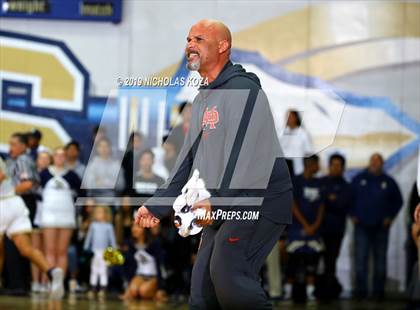 Thumbnail 1 in Mater Dei vs. St. John Bosco photogallery.