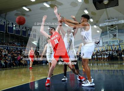 Thumbnail 1 in Mater Dei vs. St. John Bosco photogallery.