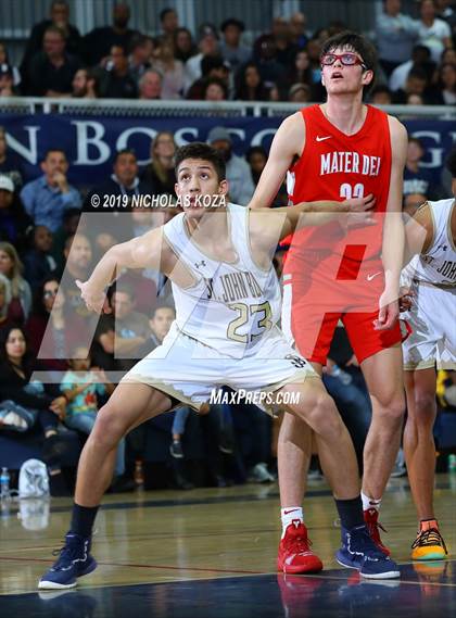 Thumbnail 3 in Mater Dei vs. St. John Bosco photogallery.