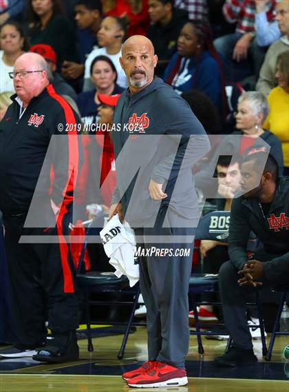 Thumbnail 2 in Mater Dei vs. St. John Bosco photogallery.
