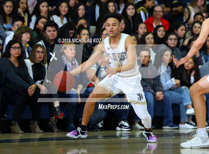 Thumbnail 3 in Mater Dei vs. St. John Bosco photogallery.