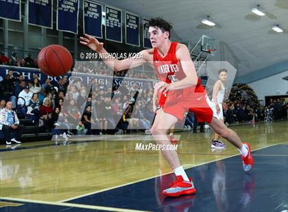Thumbnail 2 in Mater Dei vs. St. John Bosco photogallery.