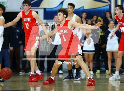Thumbnail 3 in Mater Dei vs. St. John Bosco photogallery.