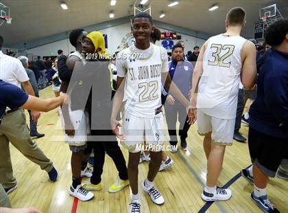 Thumbnail 2 in Mater Dei vs. St. John Bosco photogallery.