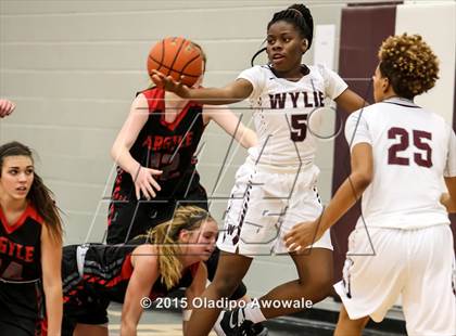 Thumbnail 3 in Argyle @ Wylie photogallery.