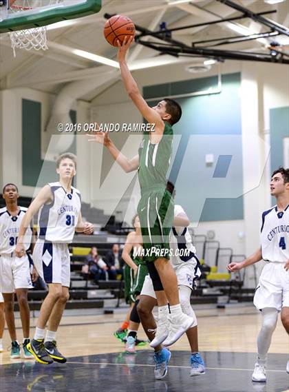 Thumbnail 3 in University City vs Oceanside (Grossmont Winter Tournament) photogallery.