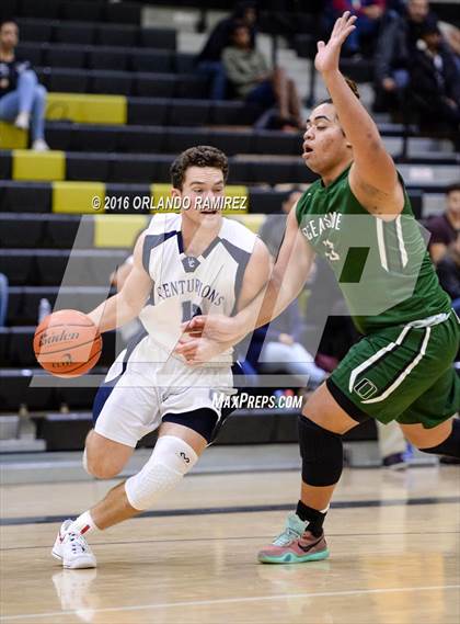 Thumbnail 3 in University City vs Oceanside (Grossmont Winter Tournament) photogallery.