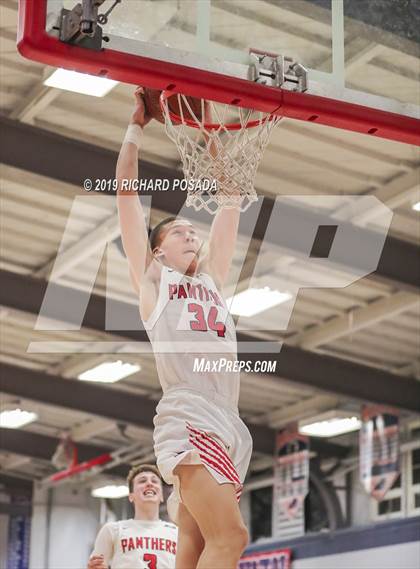 Thumbnail 1 in Madera @ San Joaquin Memorial photogallery.