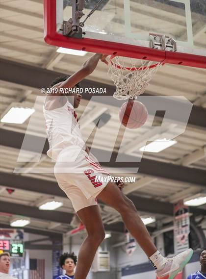 Thumbnail 2 in Madera @ San Joaquin Memorial photogallery.