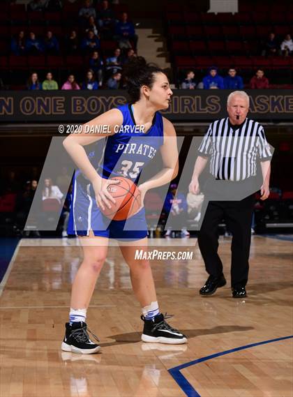 Thumbnail 3 in Hendrick Hudson vs. Pearl River (Section 1 Class A Semifinal) photogallery.
