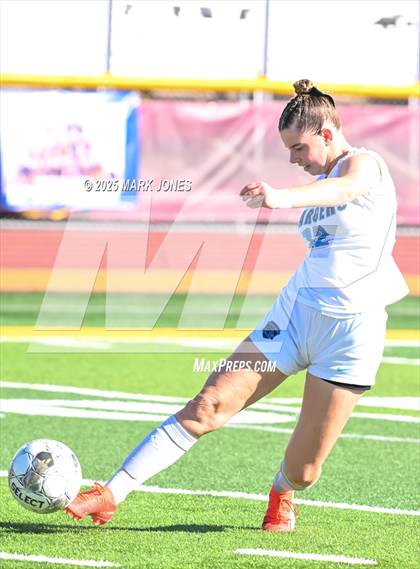 Thumbnail 1 in Benjamin Franklin vs. Seton Catholic (AIA 3A Final) photogallery.
