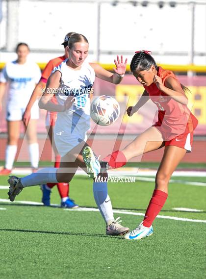 Thumbnail 2 in Benjamin Franklin vs. Seton Catholic (AIA 3A Final) photogallery.