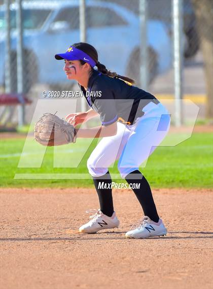 Thumbnail 3 in Mesa @ Desert Ridge photogallery.