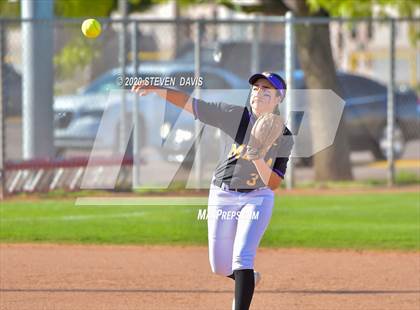 Thumbnail 1 in Mesa @ Desert Ridge photogallery.