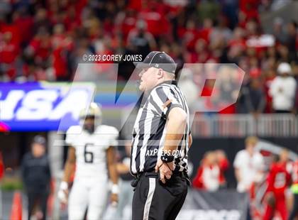 Thumbnail 1 in Thomas County Central vs Woodward Academy (GHSA 6A State Championship) photogallery.