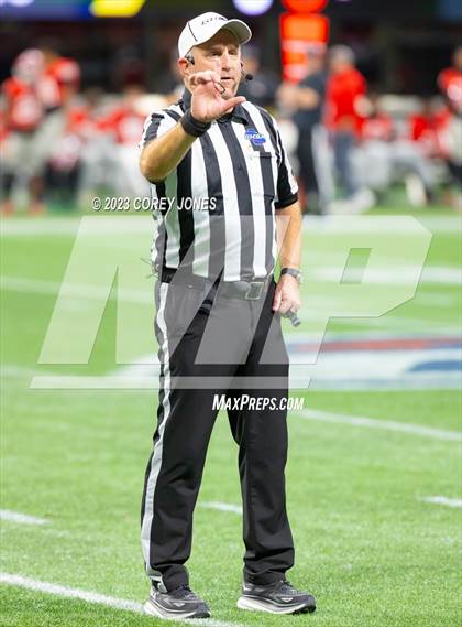 Thumbnail 2 in Thomas County Central vs Woodward Academy (GHSA 6A State Championship) photogallery.