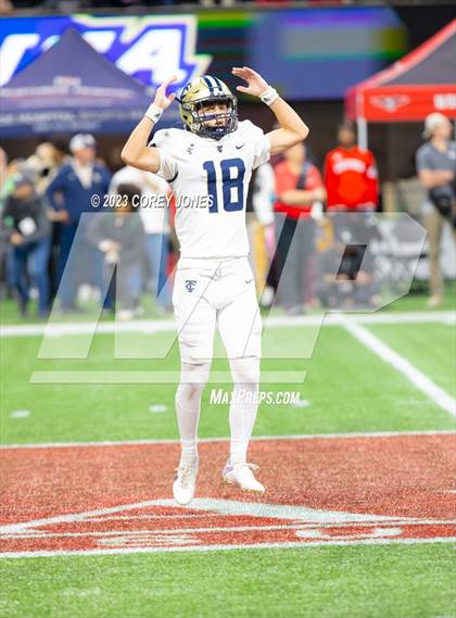 Thumbnail 2 in Thomas County Central vs Woodward Academy (GHSA 6A State Championship) photogallery.