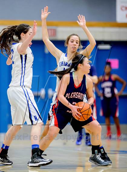 Thumbnail 3 in Pleasant Grove vs Rocklin (Sasha Brown Memorial Tournament) photogallery.
