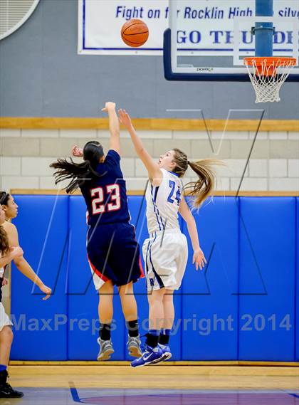 Thumbnail 2 in Pleasant Grove vs Rocklin (Sasha Brown Memorial Tournament) photogallery.