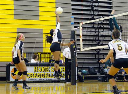 Thumbnail 2 in Caddo Mills @ Crandall photogallery.