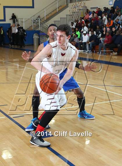 Thumbnail 2 in Wando vs. Savannah (Rotary Roundball Classic) photogallery.