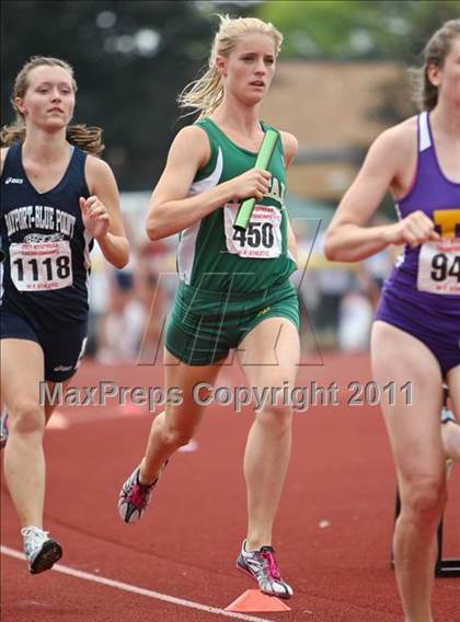 Thumbnail 3 in NYSPHSAA Track & Field Championships (Girls 400m & Relays) photogallery.