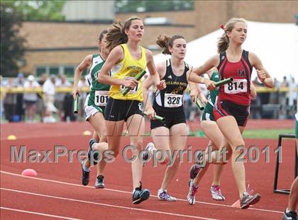 Thumbnail 1 in NYSPHSAA Track & Field Championships (Girls 400m & Relays) photogallery.