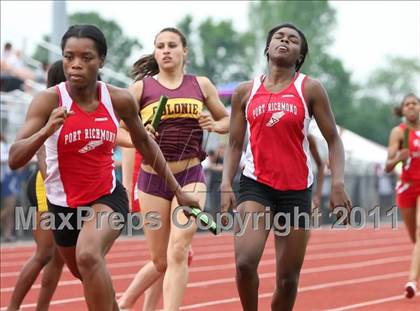 Thumbnail 2 in NYSPHSAA Track & Field Championships (Girls 400m & Relays) photogallery.