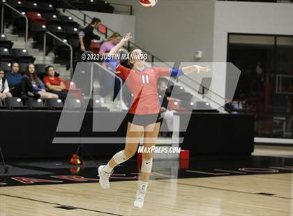 Thumbnail 2 in Paragould vs. Benton (AAA 5A Quarterfinal Playoff) photogallery.