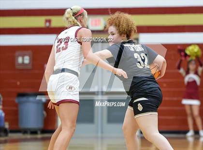 Thumbnail 3 in Kenwood @ Riverdale photogallery.