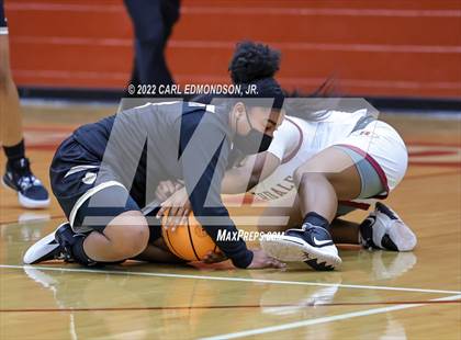 Thumbnail 2 in Kenwood @ Riverdale photogallery.