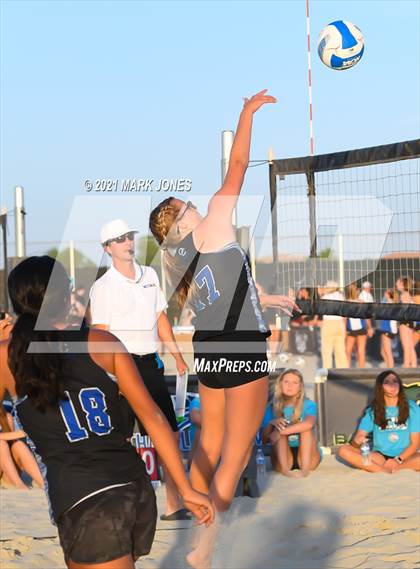 Thumbnail 2 in Xavier College Prep vs. O'Connor (AIA 6A Final)  photogallery.