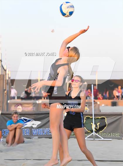 Thumbnail 1 in Xavier College Prep vs. O'Connor (AIA 6A Final)  photogallery.