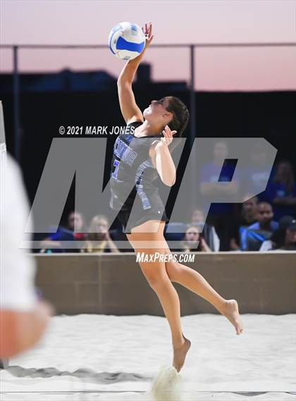 Thumbnail 3 in Xavier College Prep vs. O'Connor (AIA 6A Final)  photogallery.