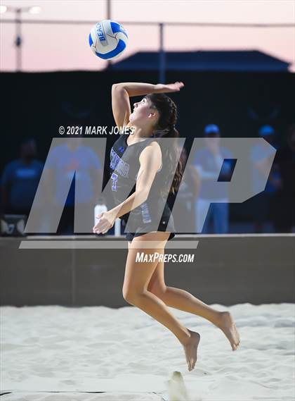 Thumbnail 2 in Xavier College Prep vs. O'Connor (AIA 6A Final)  photogallery.