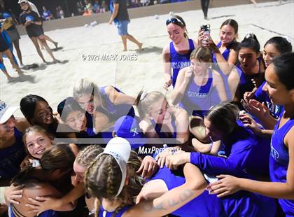 Thumbnail 1 in Xavier College Prep vs. O'Connor (AIA 6A Final)  photogallery.